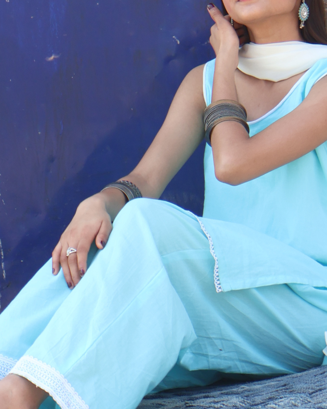 NEEL SET